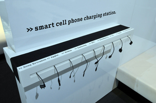 Illustration for article titled Does Anyone In Detroit Have An Old Samsung Charger?